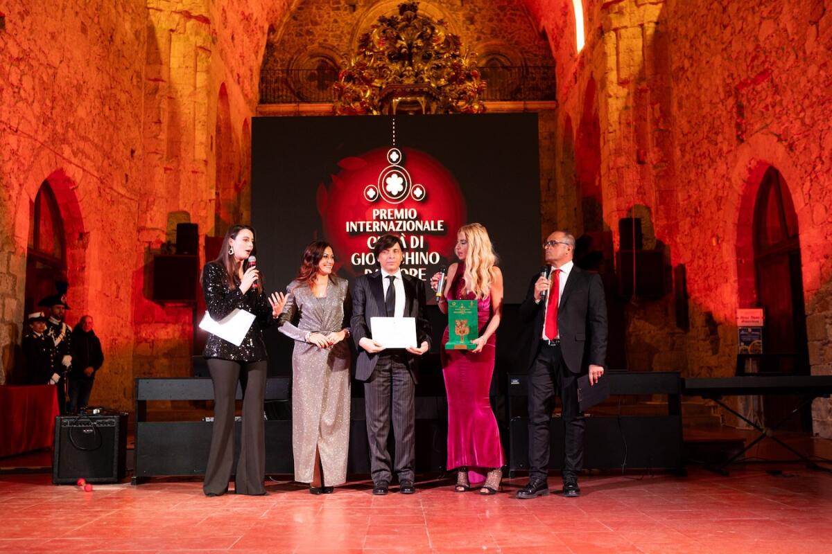 San Giovanni in Fiore - Grande successo per la terza edizione del Premio internazionale Città di Gioacchino da Fiore - 