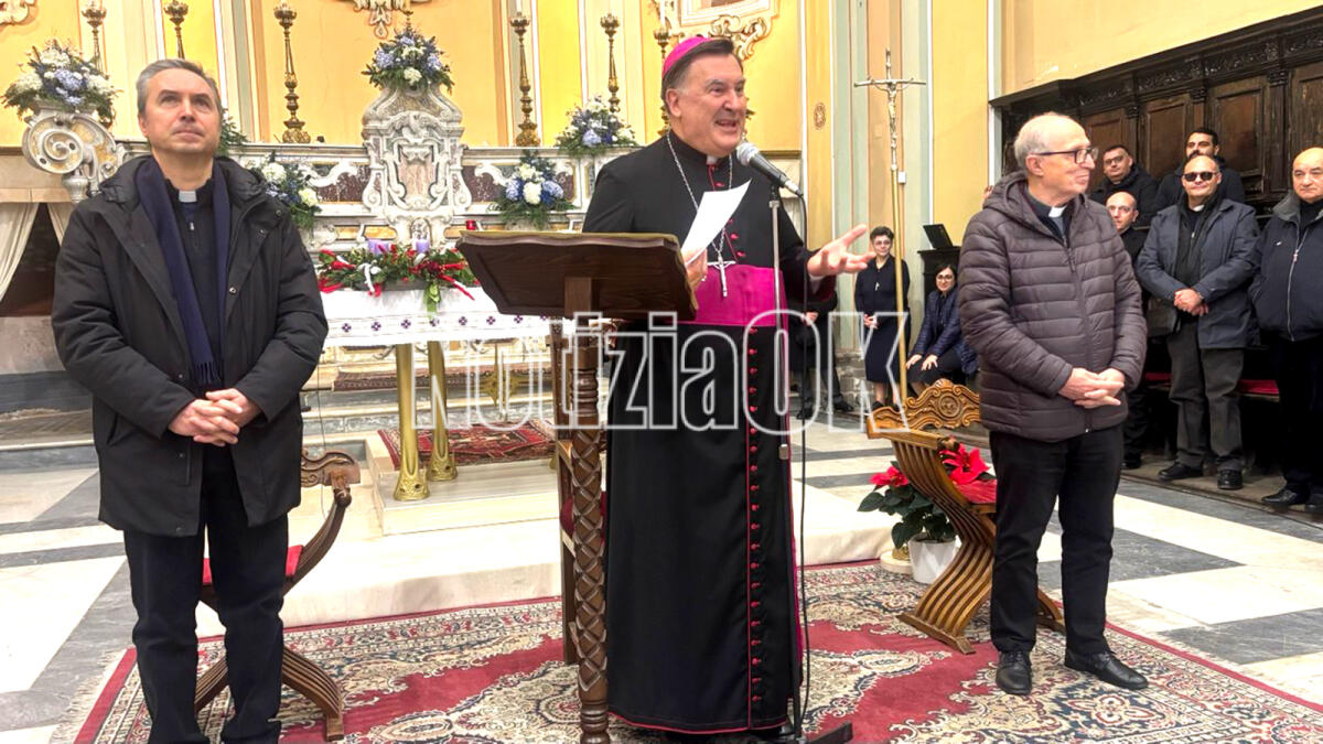 (Video) Crotone - Arriva da Milano il nuovo Vescovo - 