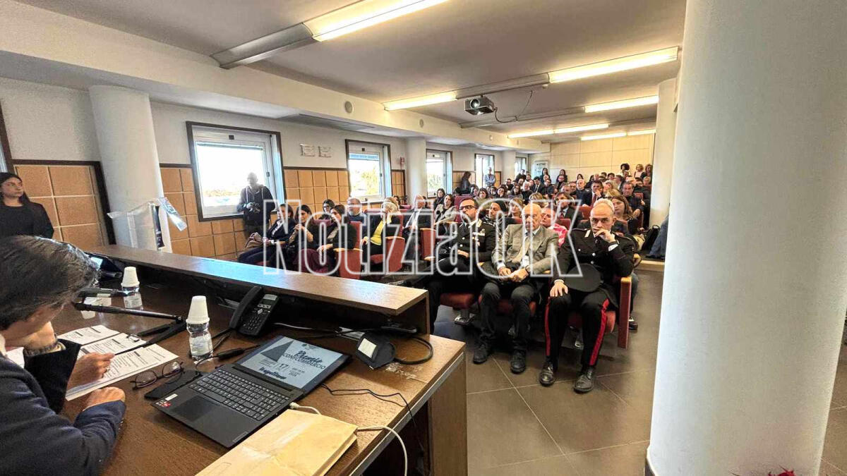 (Foto) ConfCommercio Crotone premia il coraggio e l'impegno collettivo - 