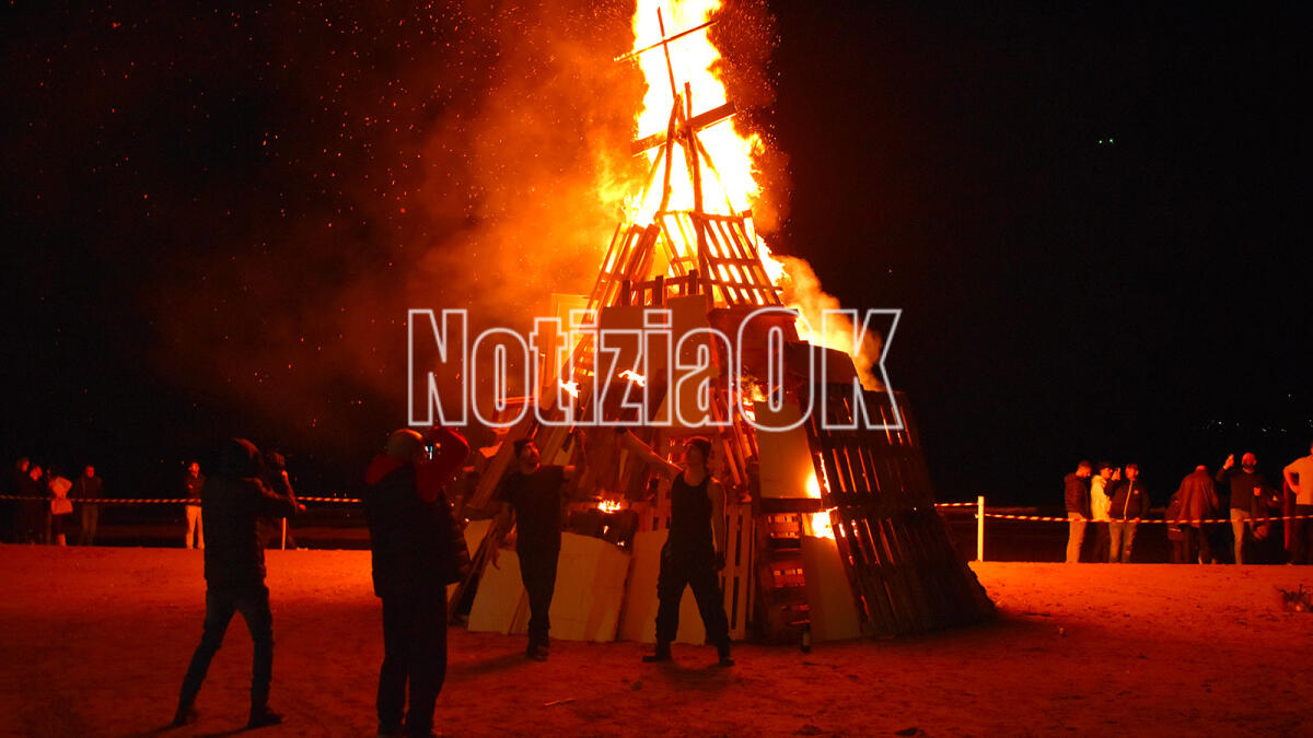 (Video) La Tradizione dei Fuochi di Santa Lucia ha riunito le famiglie intorno ai falò - 