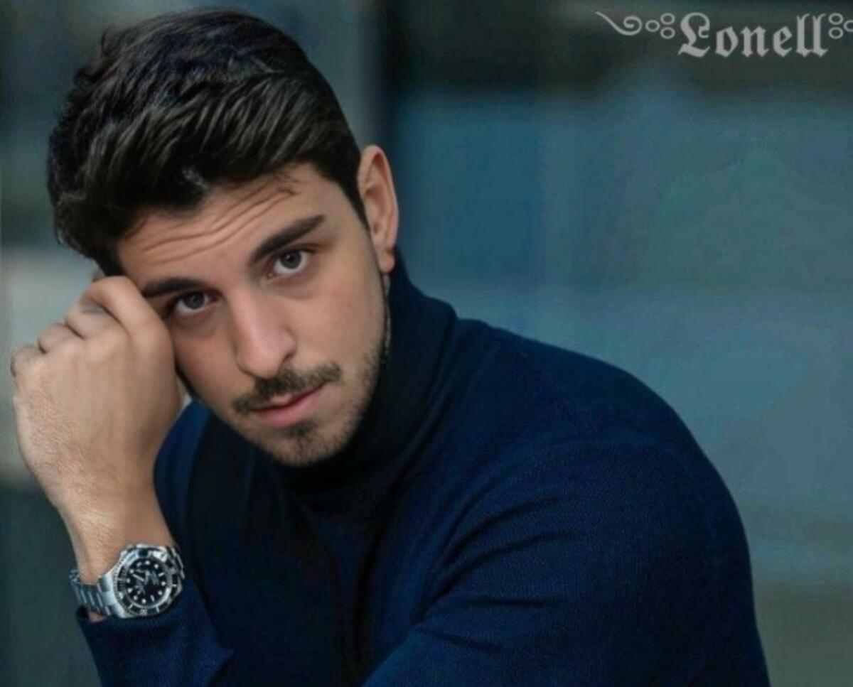 Il racconto di una rinascita, il crotonese Roby Contarino presenta una nuova raccolta di poesie - 