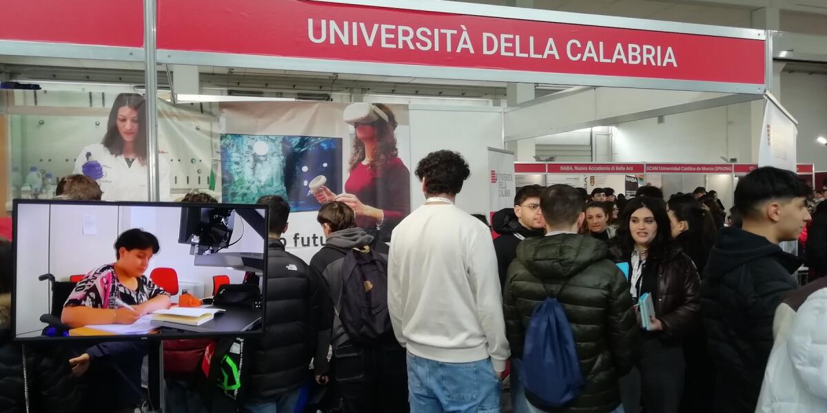 Gli studenti del Barlacchi-Lucifero al "Salone dell’Università e dei Mestieri" - 
