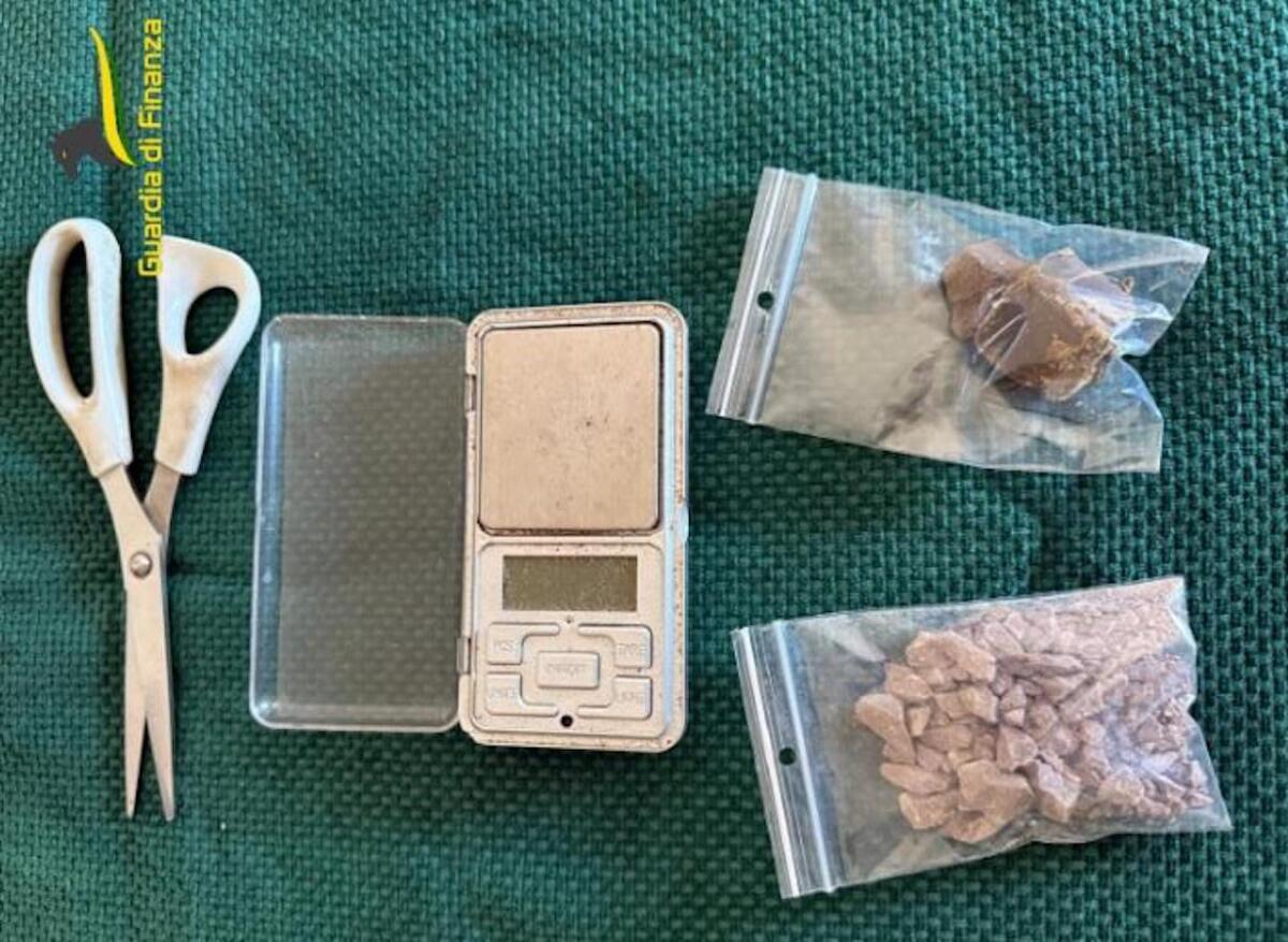Trasportava eroina, arrestato corriere della droga - 