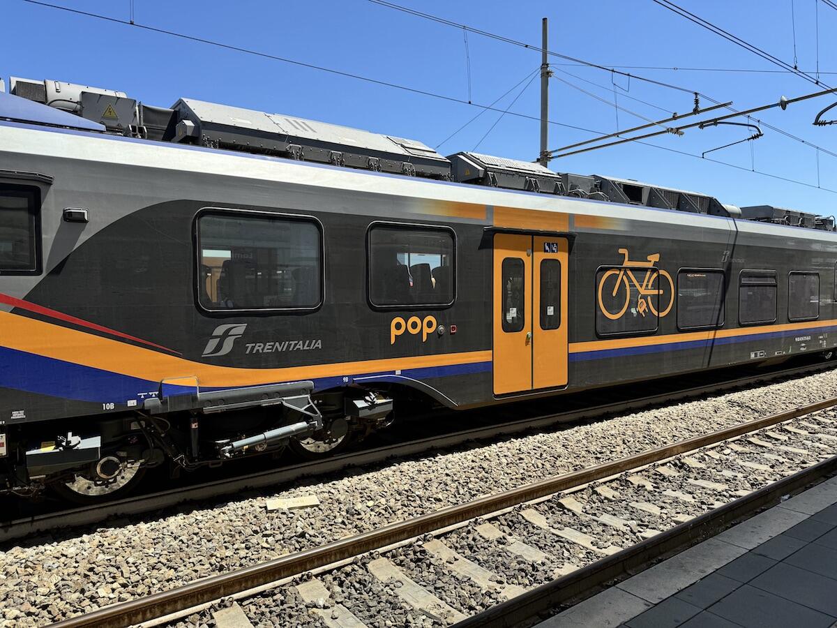In Calabria nel 2025 arriveranno altri sei nuovi treni ibridi - 