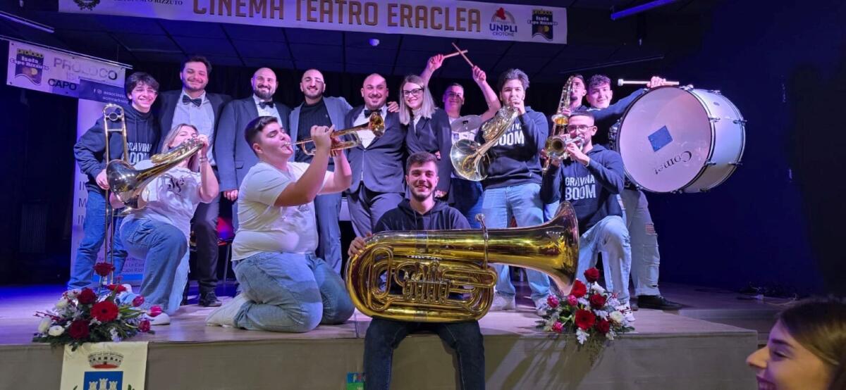 Isola di Capo Rizzuto - La grande musica di scena al Teatro Eraclea - 