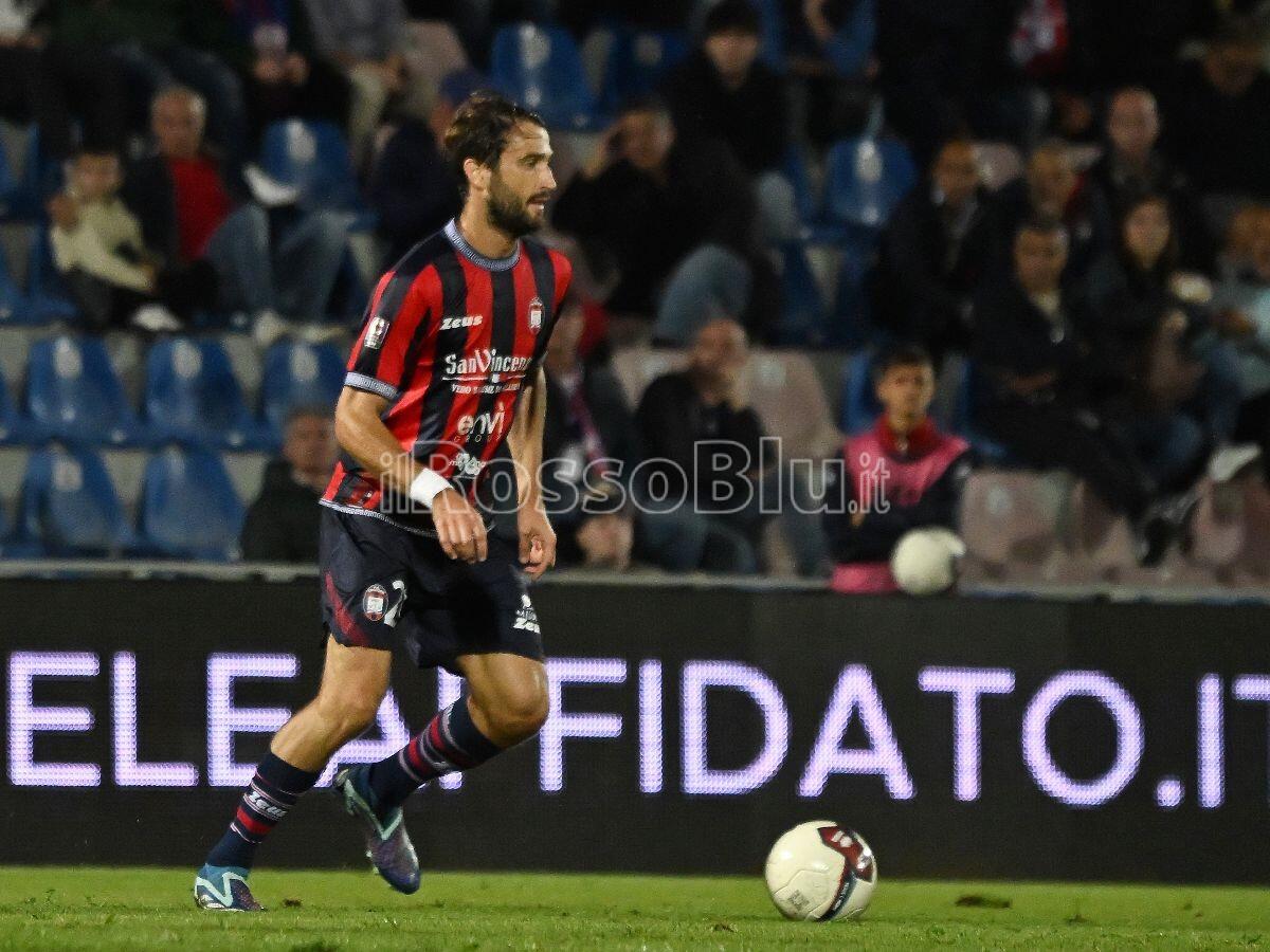 #CrotoneCavese | Qui Crotone - I rossoblù dovranno decidere cosa vogliono fare da grande - 