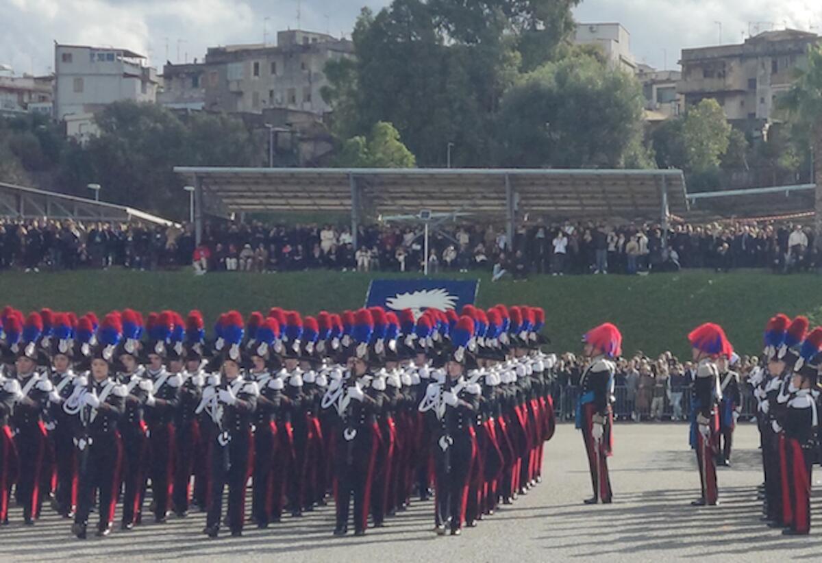 Calabria - Oltre 700 giovani allievi Carabinieri hanno pronunciato il solenne giuramento - 