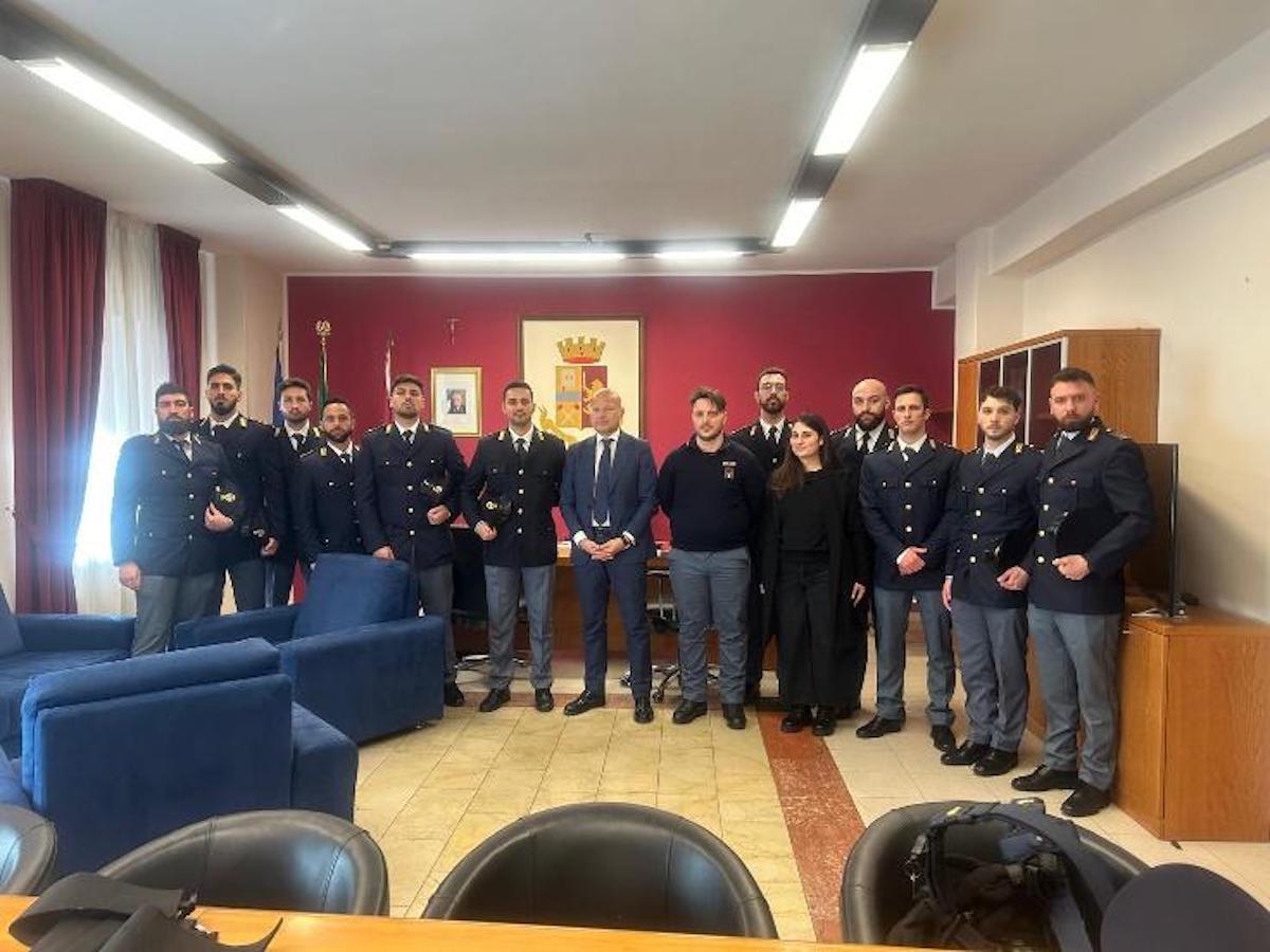 Nuovi vice Ispettori e nuovi agenti alla Questura di Crotone - 