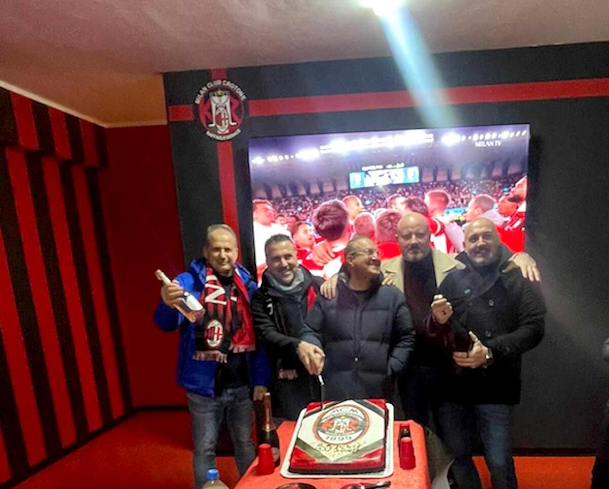 Crotone - Inizia l'avventura del Milan Club intitolato a Raffaele Gerace - 