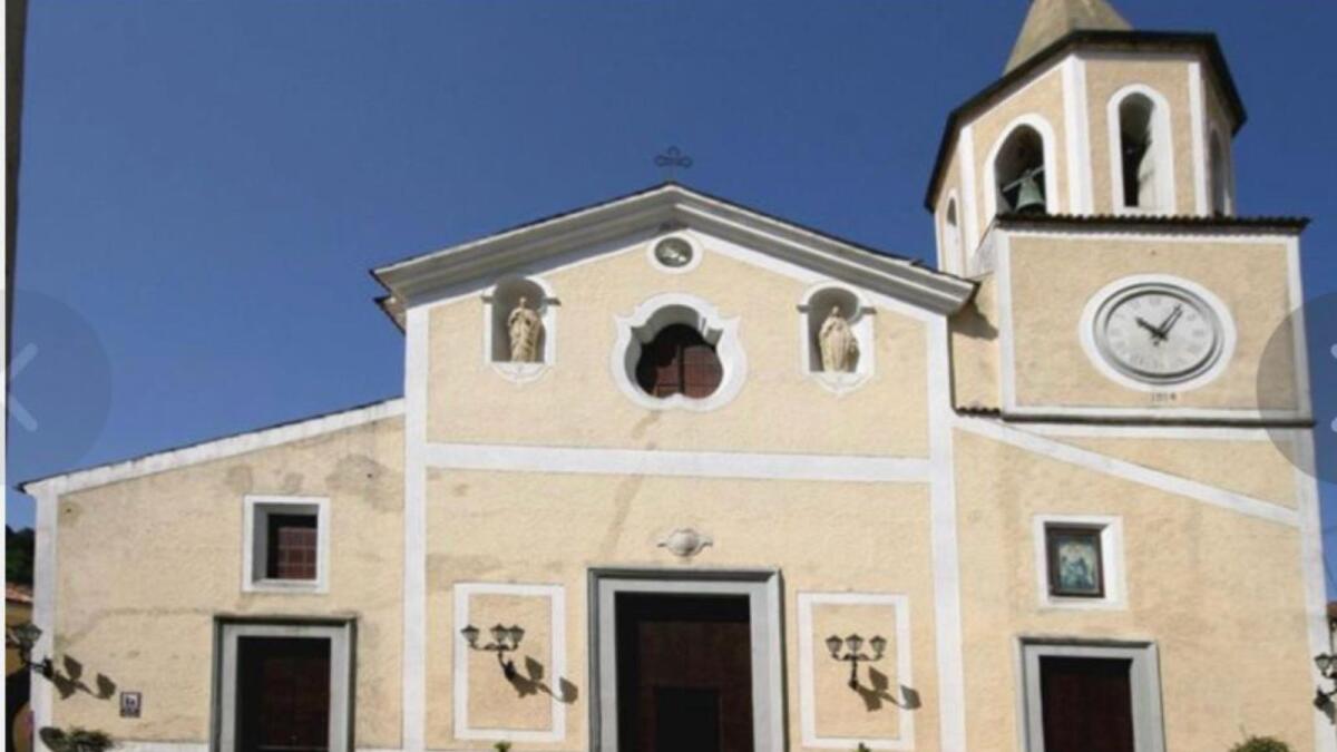Laino Borgo - Per il restauro della chiesa madre dello Spirito Santo  in arrivo 540 mila euro - 