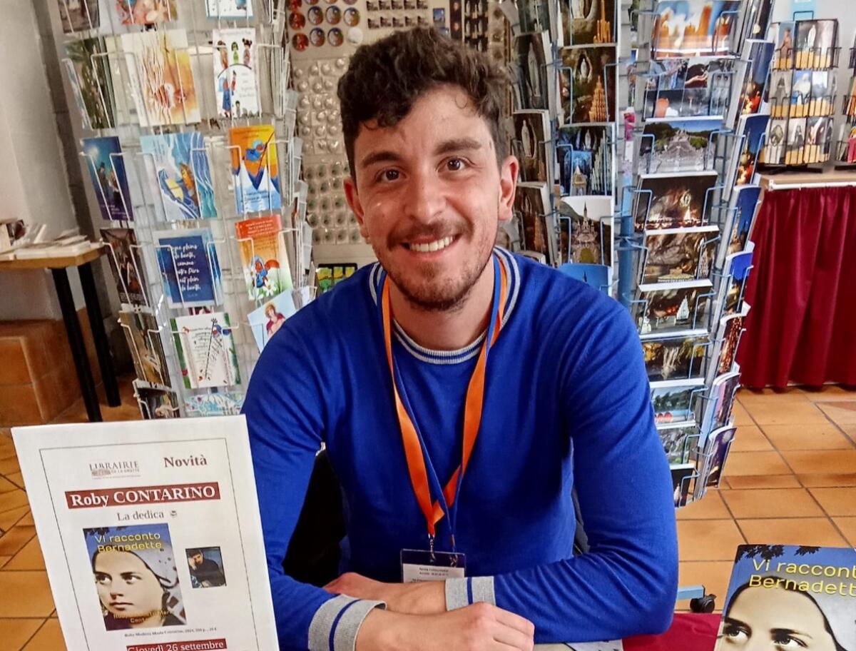 Successo internazionale per lo scrittore crotonese Roby Modesto Contarino - 