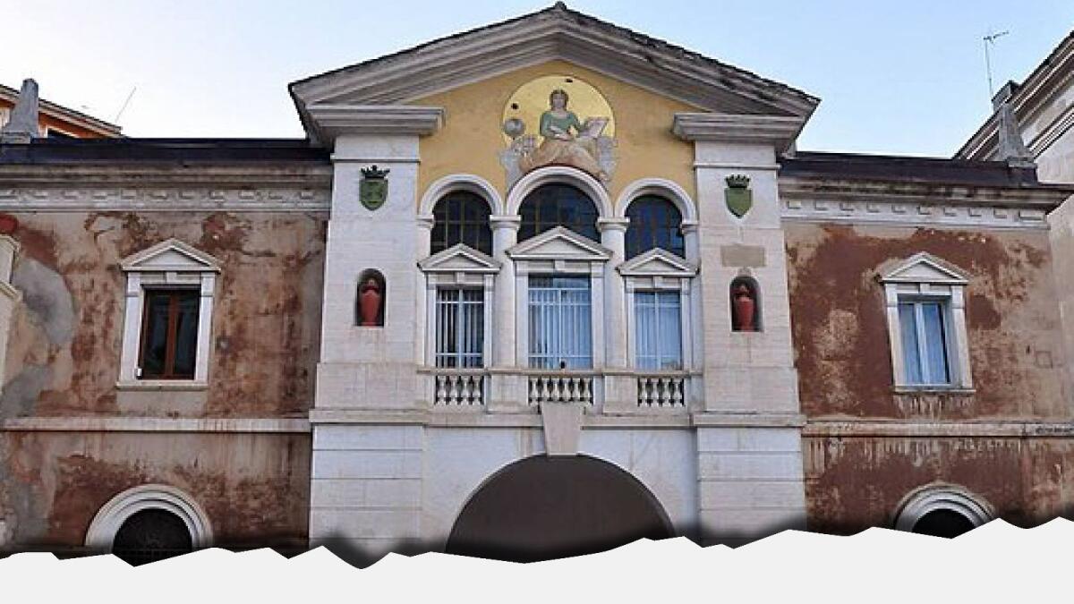 Cosenza - Consegnati i lavori per l'adeguamento sismico, l'efficientamento energetico e la rifunzionalizzazione della Biblioteca Civica - 