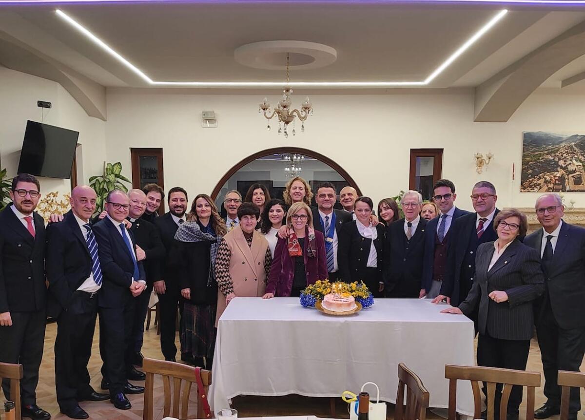 (Foto) Cirò - Il Rotary club ricorda Pino Sposato con una riflessione sul "donare" - 