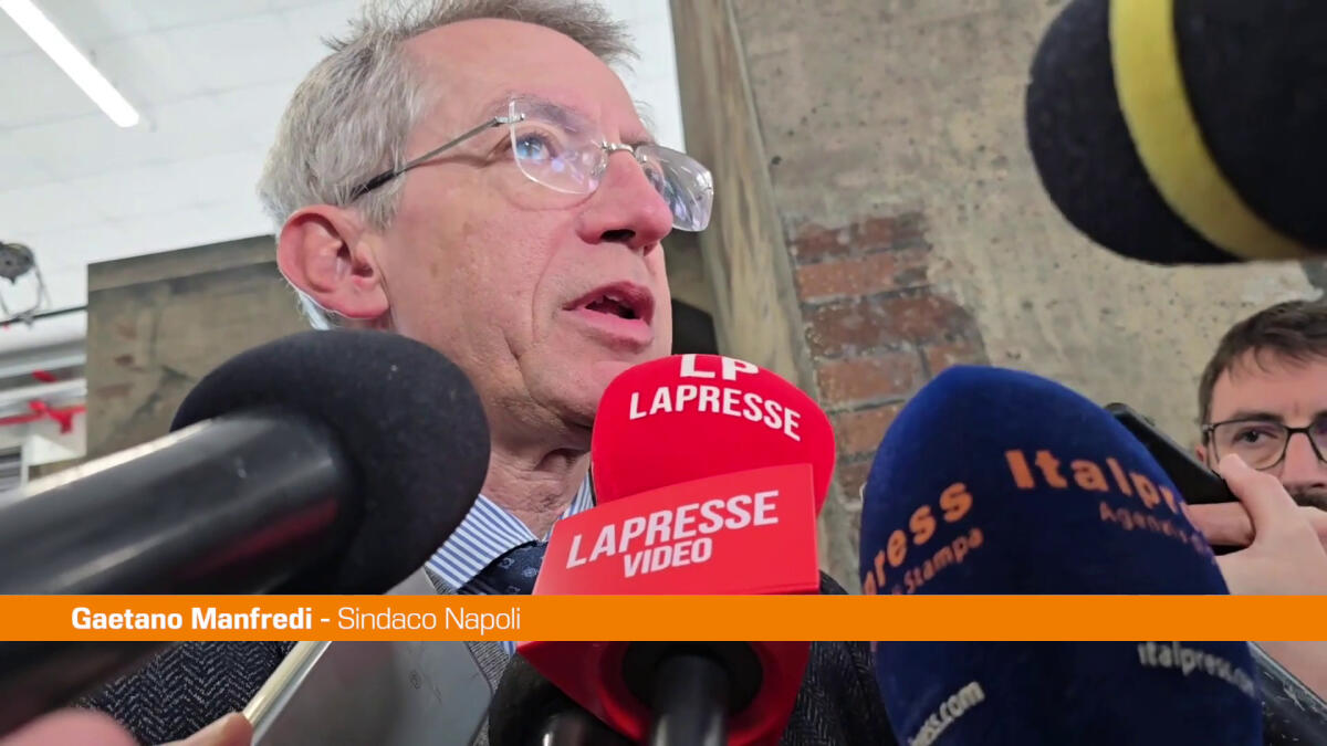 Movida Napoli, Manfredi "Non possiamo militalizzare le piazze" - 