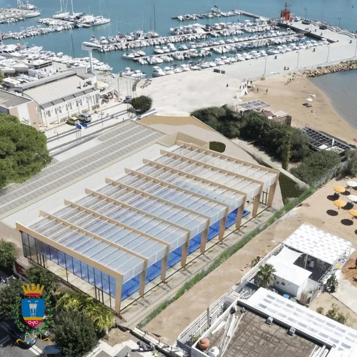 Crotone - Lavori sospesi all'ex piscina Coni - 