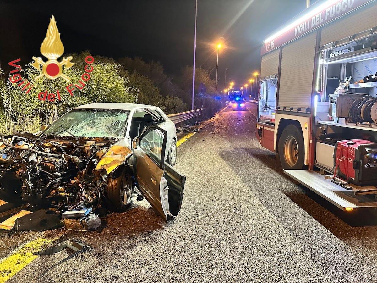 Notte infernale sulla due mari: doppio incidente stradale (Foto Gallery) - 