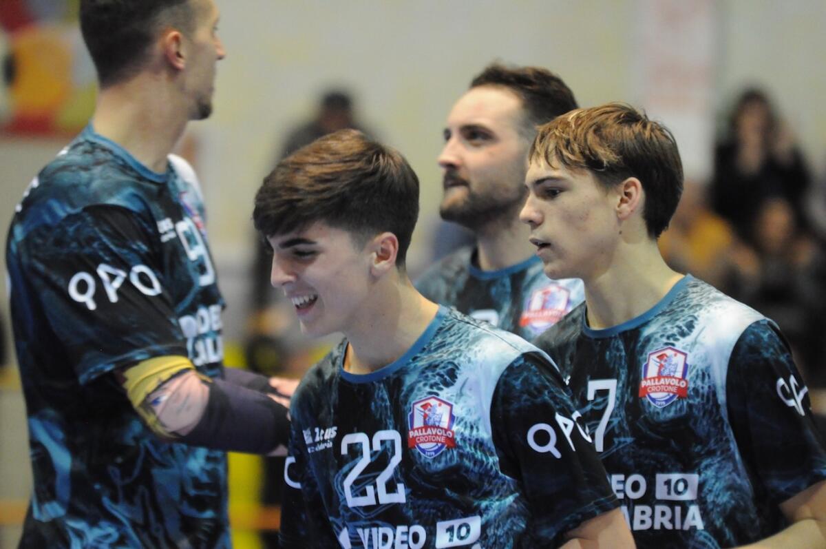 Pallavolo maschile - La Video Calabria sorprende con i suoi giovani - 