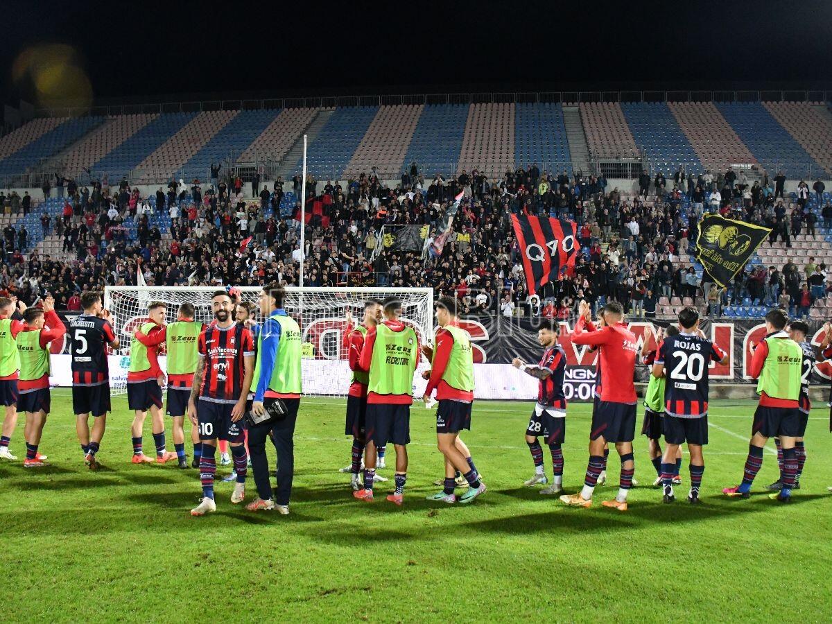 Calciomercato | Crotone Calcio - Un giovane attaccante alla corte di mister Longo - 