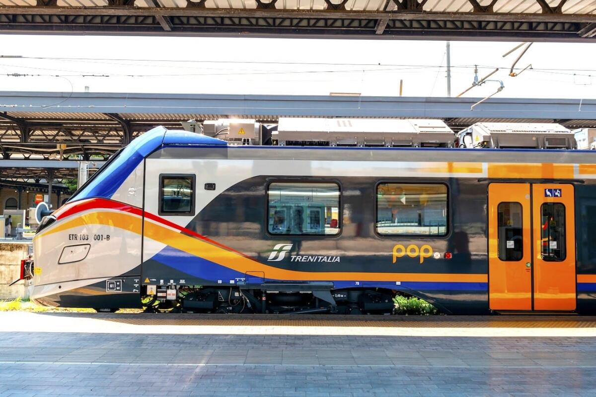 In arrivo nelle stazioni della Calabria altri sei nuovi treni ibridi - 