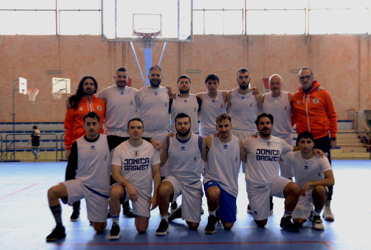 Basket - Ardua sfida per la Jonica Basket Crotone, la società invita tutti al PalaKrò - 