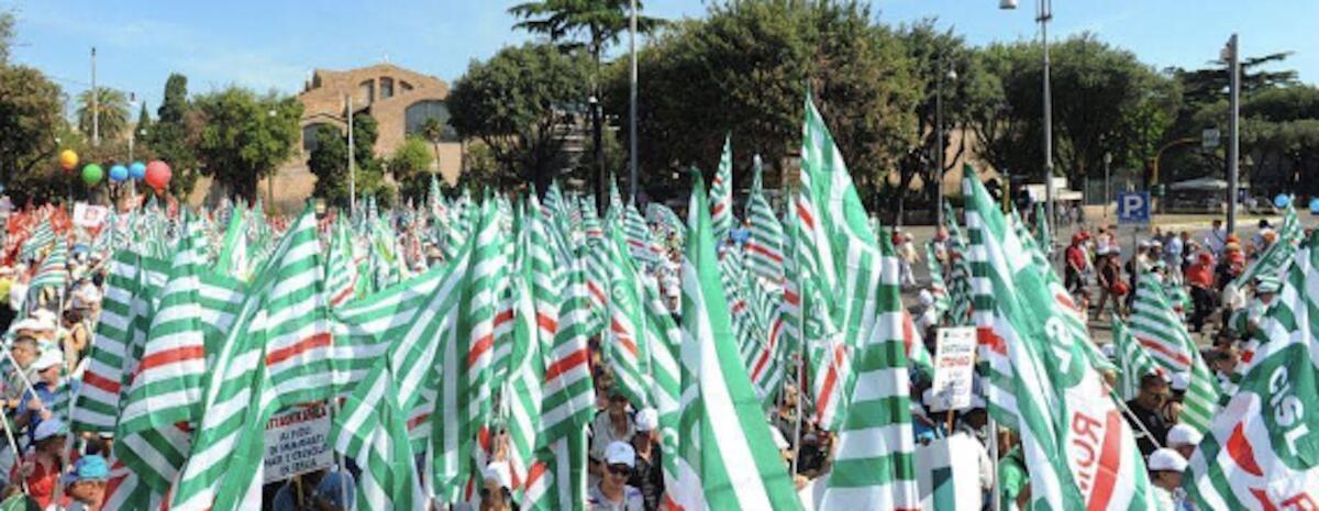 Crotone - "Andare oltre per costruire il futuro", la FNP Cisl Magna Grecia si incontra per il congresso - 