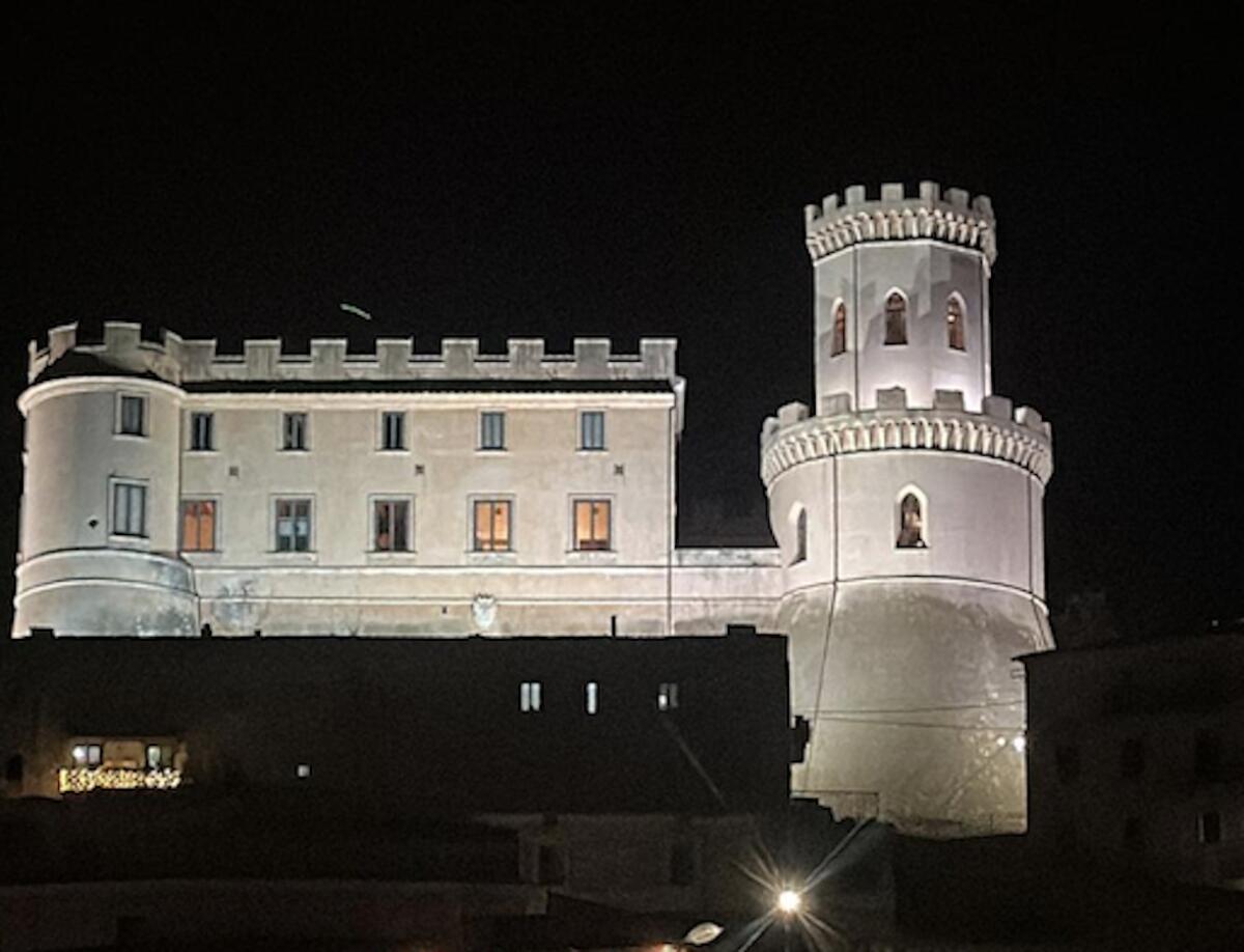 Corigliano-Rossano - Ci sono i fondi per il restauro degli affreschi della Torre Mastio del Castello Ducale - 
