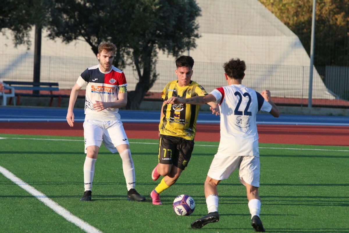 Calcio | Promozione - L’Aek Crotone ora si trova nel suo momento più difficile - 