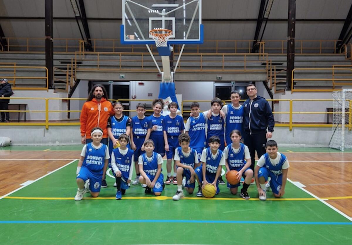 Il minibasket nazionale fa tappa a Crotone, con la Jonica Basket il progetto Camminare insieme - 
