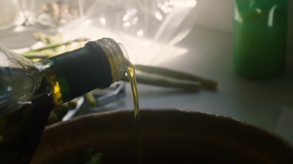 Olio extravergine amato dagli italiani nonostante il caro prezzi -