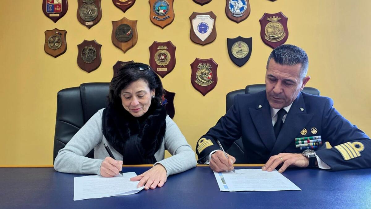 Crotone - Rinnnovata la collaborazione fra il Polo Tecnologico Donegani - Ciliberto e la Capitaneria di Porto - 