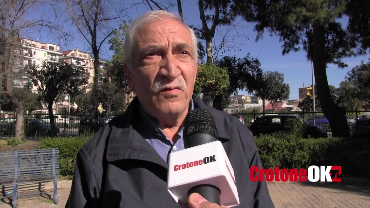 Crotone - Poesia e devozione, il portantino Antonio Sibilla presenta le sue opere - 