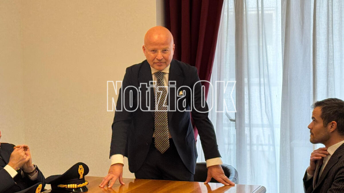 Crotone - Il Questore rassicura la città: “Puntiamo soprattutto sulla prevenzione dei reati” - 1. primo e secondo