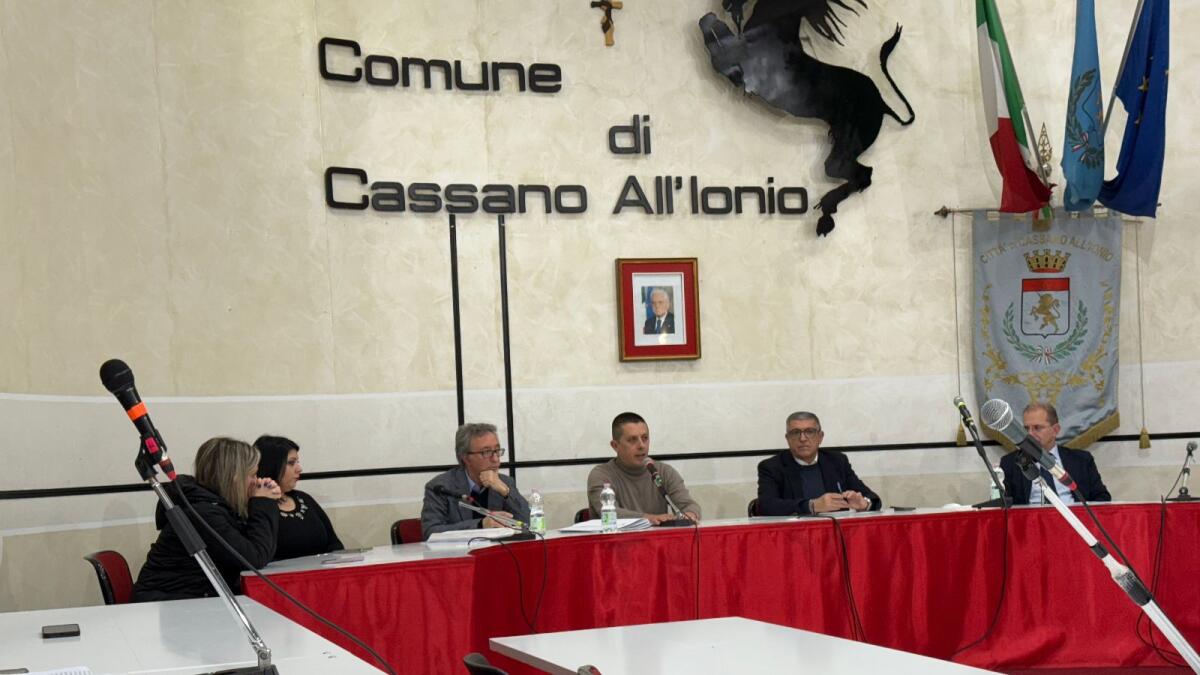 Cassano - Conferita la cittadinanza onoraria a Dario Brunori e Filippo Demma - 