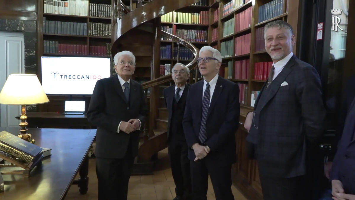 Mattarella visita Istituto Enciclopedia Italiana per il centenario -