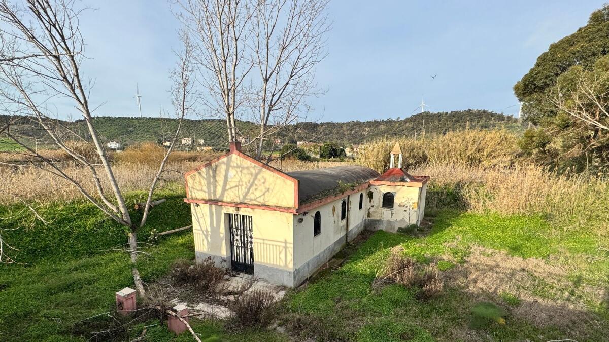 Crotone - Quella chiesetta in mezzo al fiume (Foto Gallery) - 