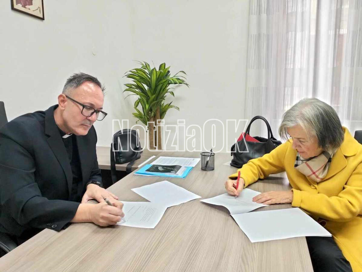 Corsi di italiano per migranti, anche a Crotone inizia il progetto della Dante Alighieri - 