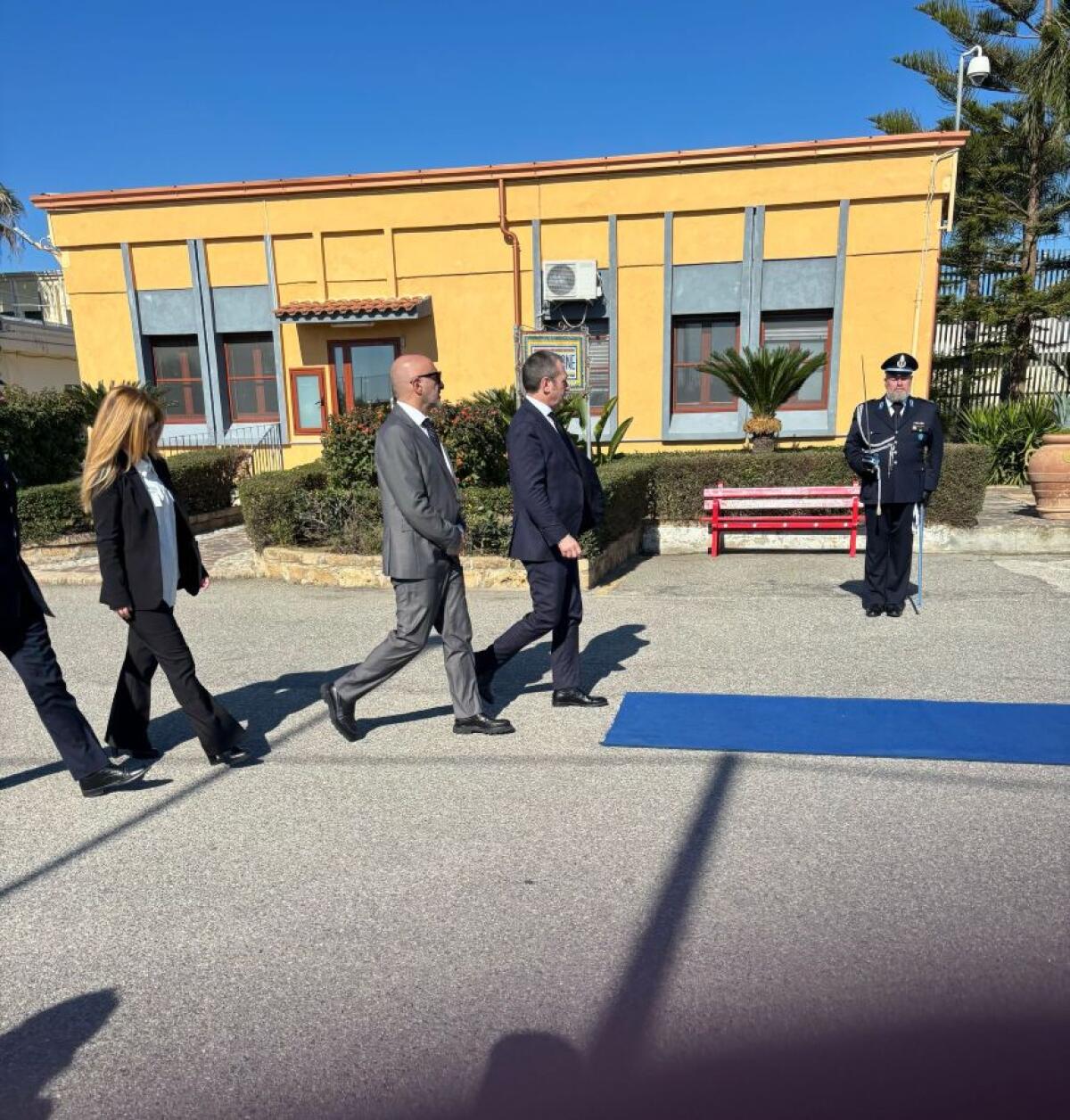 Crotone - Del Mastro alla Casa circondariale "prova tangibile di come il Governo sia vicino alla Polizia Penitenziaria" - 