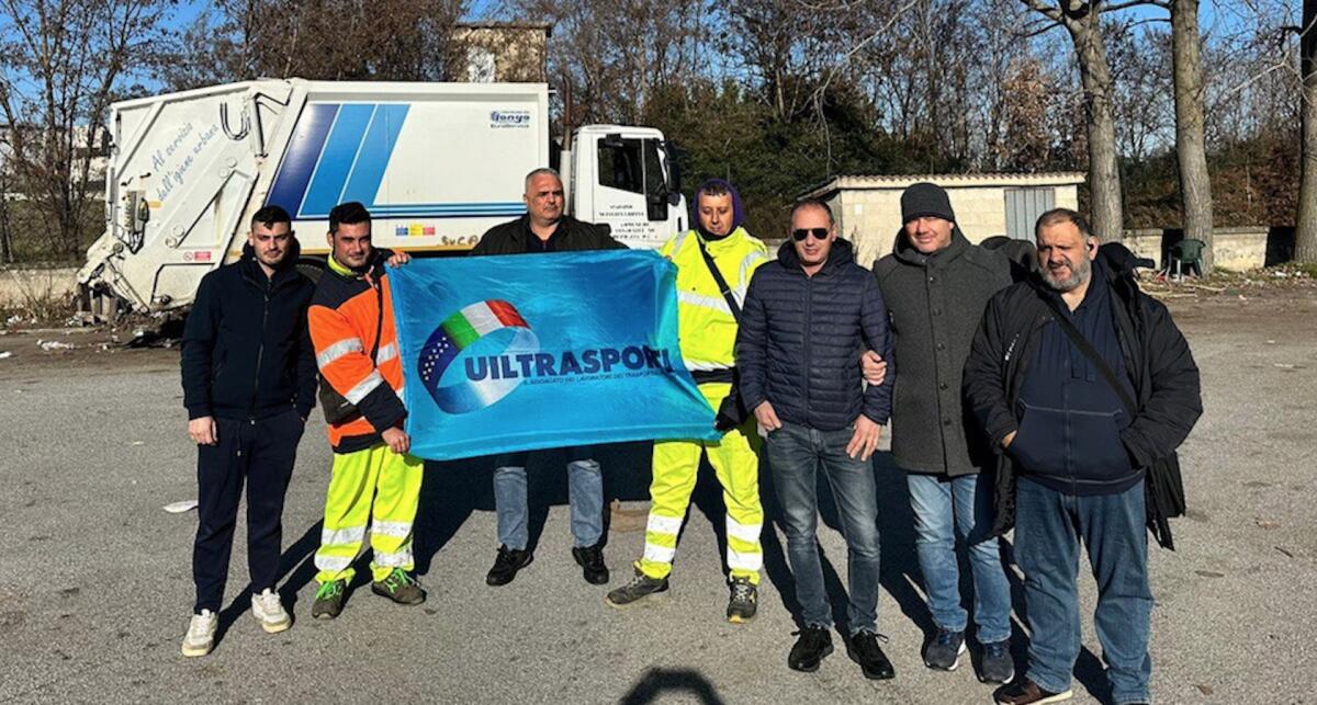Cosenza - Grave la situazione dei lavoratori della Presila Cosentina SpA, la Uiltrasporti: «Serve tavolo in Prefettura» - 