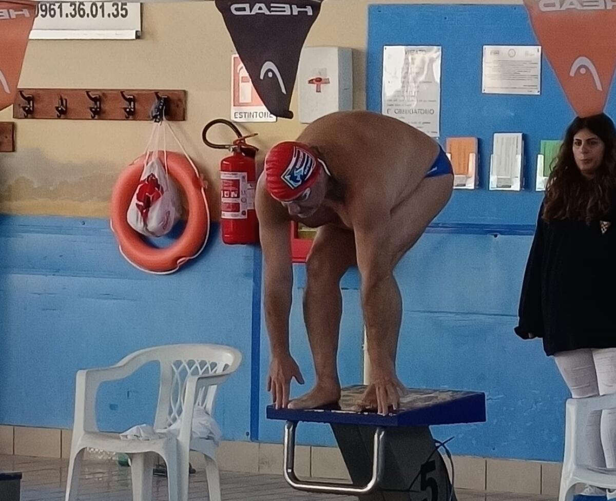 Nuoto - Il nuotatore paraolimpico Salvatore Suppa oro anche a Napoli - 