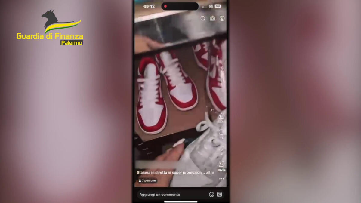 Abbigliamento e accessori contraffatti sui social,3 denunce a Palermo - 