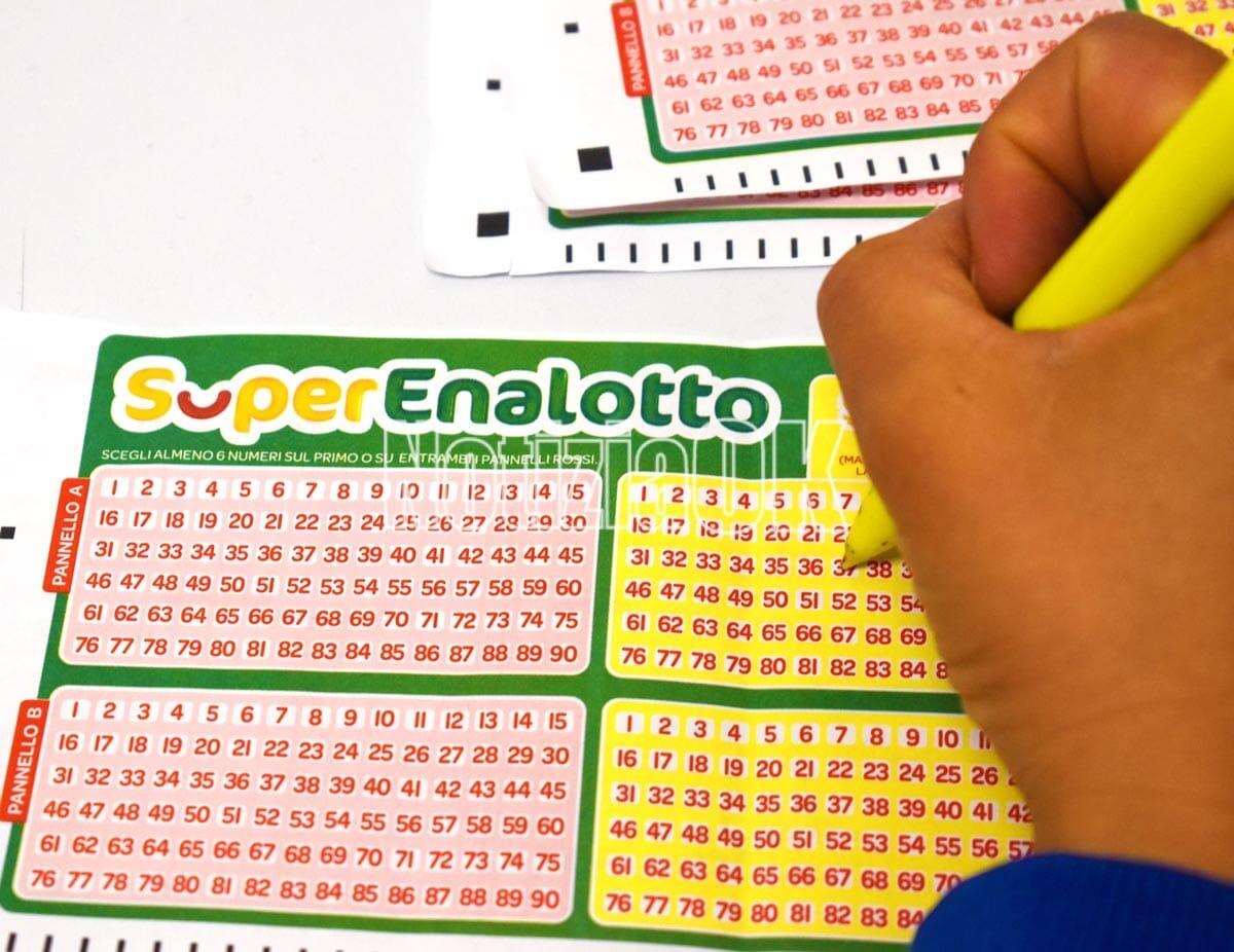 Lotto e Superenalotto: ecco i numeri vincenti di martedì 25 febbraio -