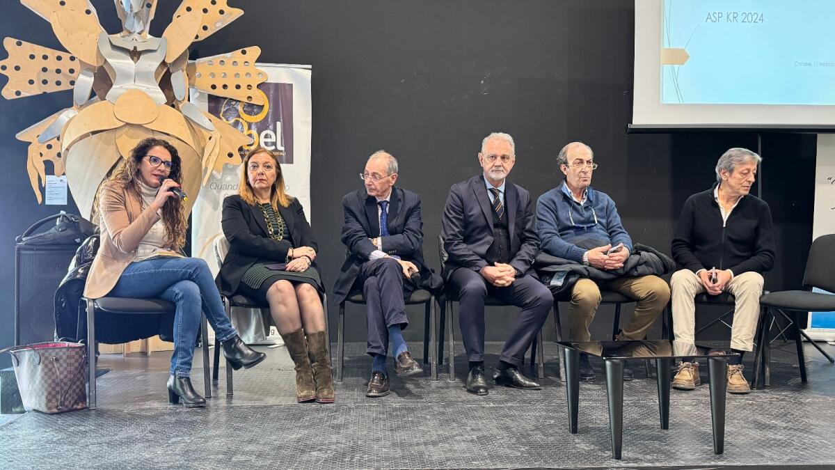 Crotone - Il commissario Brambilla a fine mandato: "Lascio un'Asp ancora da migliorare". Il bilancio di questi 16 mesi - 