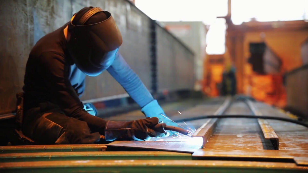 Produzione industriale ancora in calo - 