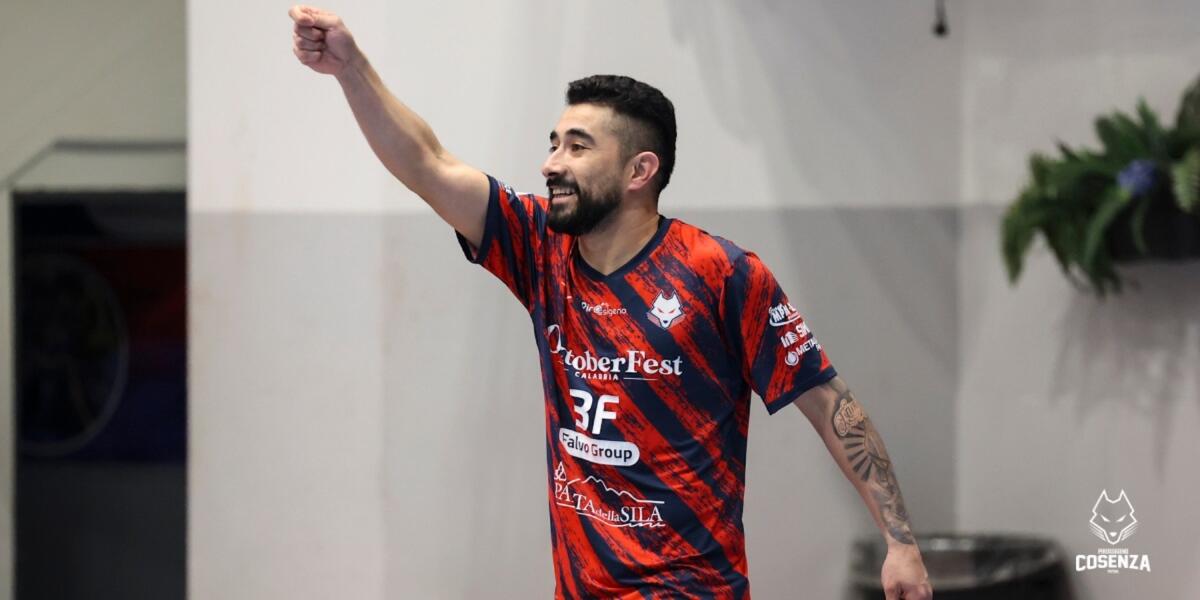 Calcio a 5 - Pirossigeno Cosenza-Cabeça: c'è il rinnovo - 