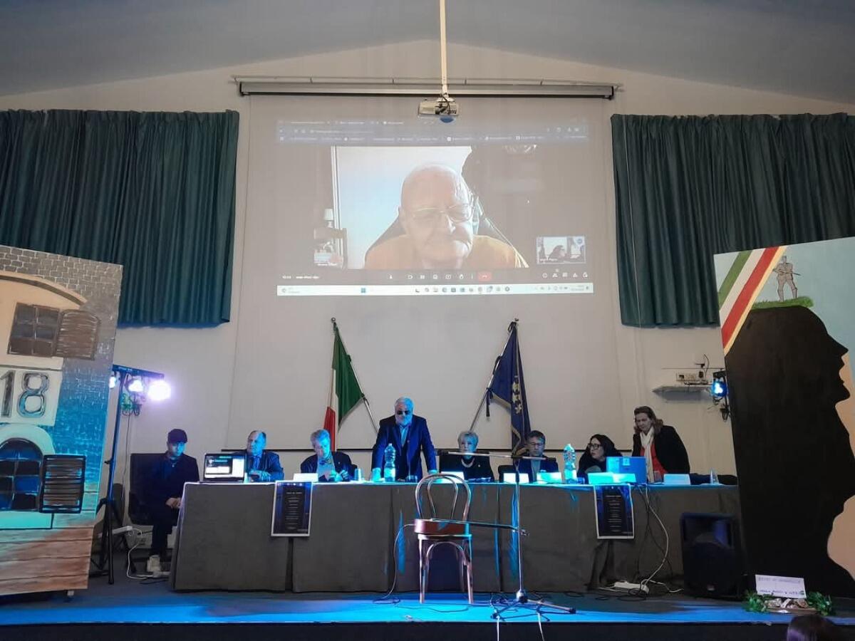 Crotone - Al Polo Barlacchi-Lucifero il ricordo delle vittime delle Foibe - 