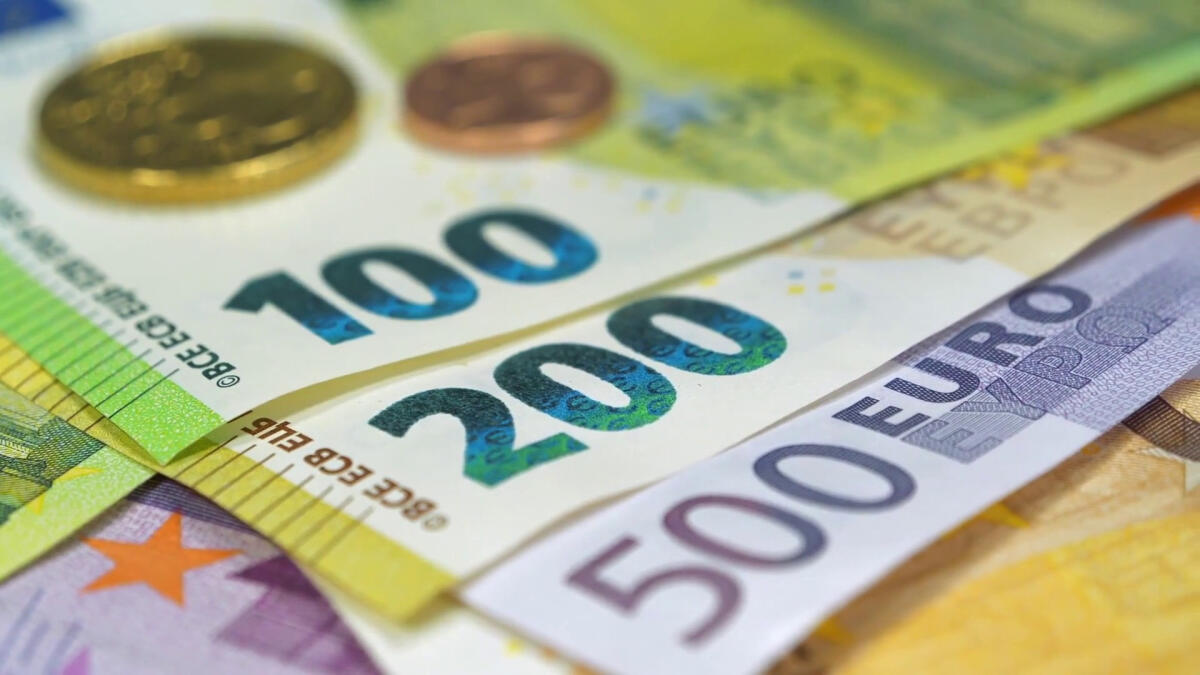 Euro, nel 2024 ritirate 554 mila banconote false - 