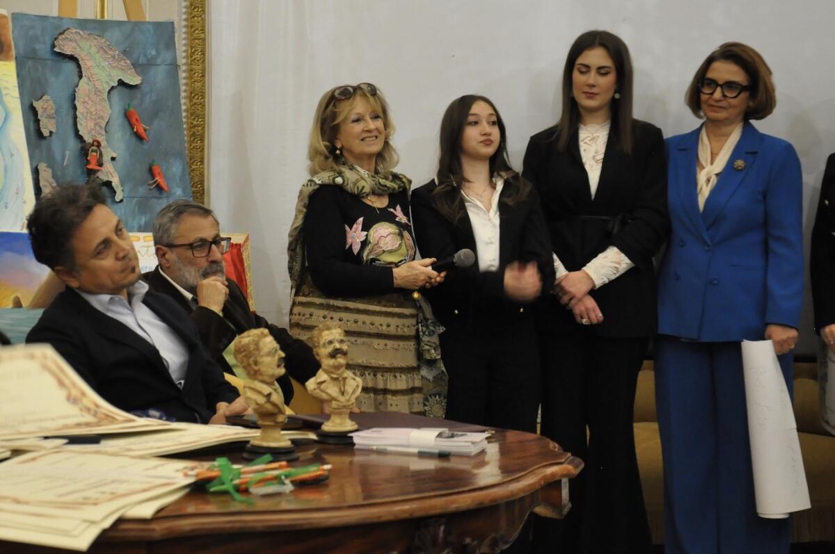Corigliano-Rossano omaggia il Maestro Vincenzo Valente - 