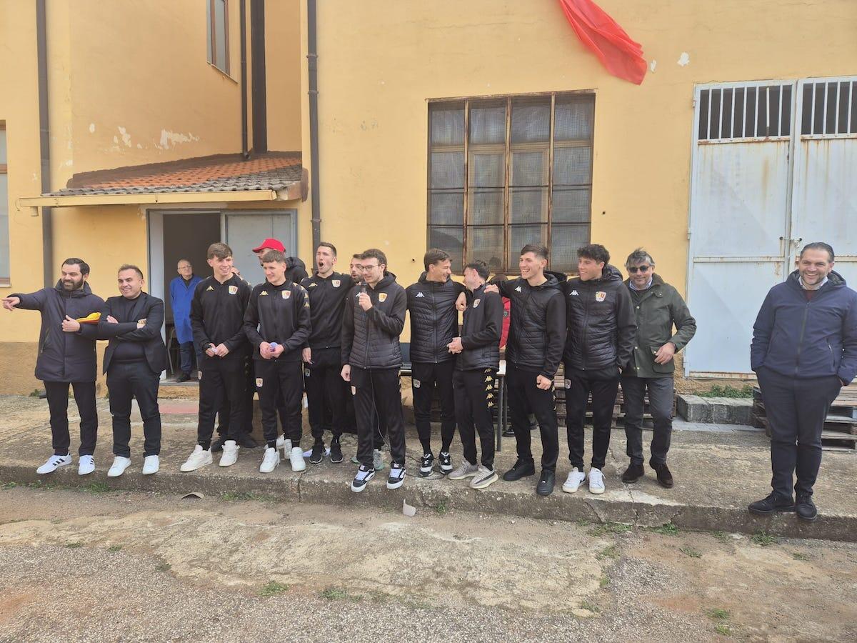 Sport e passione, l’ASD Sambiase 2023 entra nelle scuole e incontra i giovanissimi tifosi - 