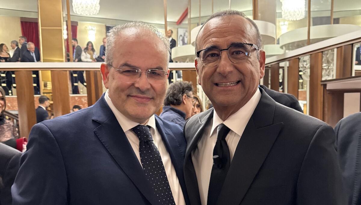 (Foto) #Sanremo2025 - I premi di Affidato per i Big del Festival - 