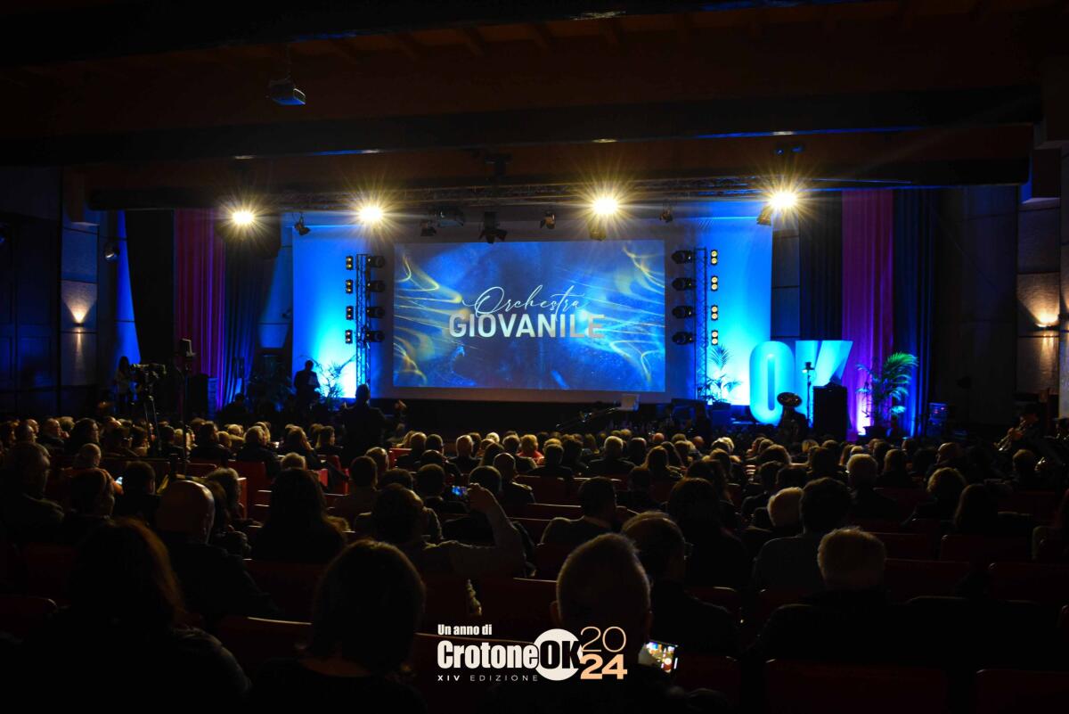 (Foto Gallery) Grande successo per la quattordicesima edizione di Un Anno di CrotoneOk: la positività continua a contagiare - 